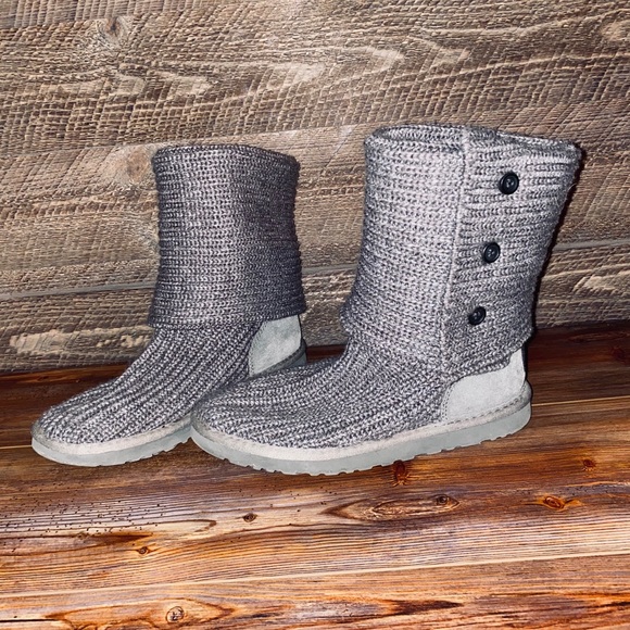 UGG Shoes - Grey Knit Ugg’s